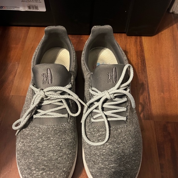 Johnnie O shoes - Picture 4 of 4